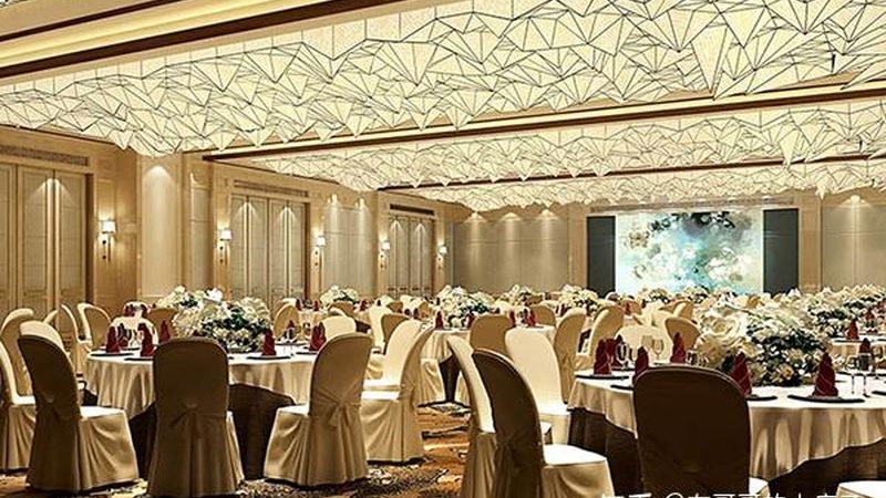 冬令营作为孩子们寒假期间的重要活动，费用构成复杂，主要包括以下几个方面：